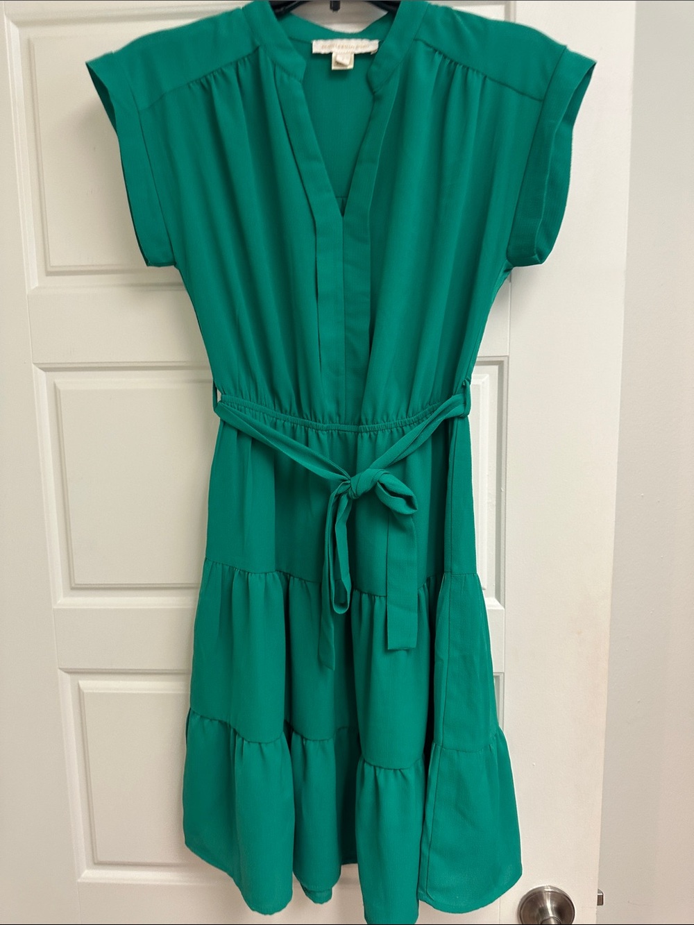 Women's Green Tiered Belted Dress